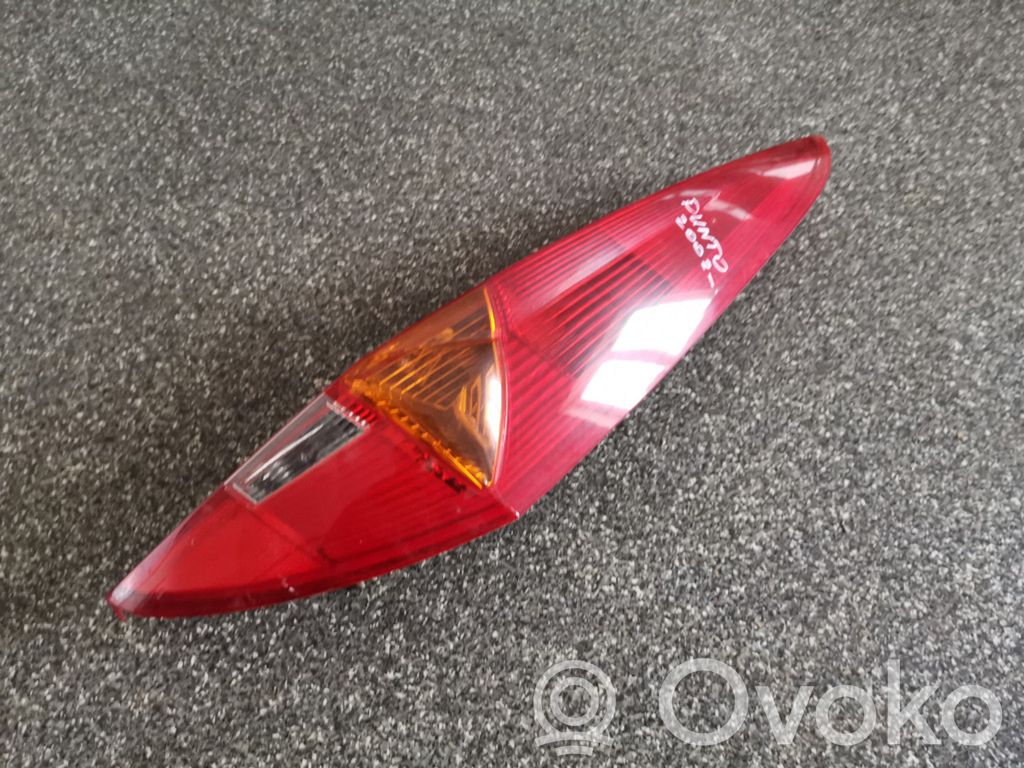 Fiat Punto (188) Lampa tylna 