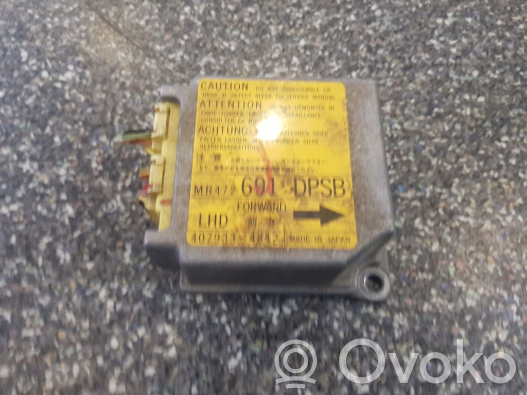 Mitsubishi Space Runner Airbag control unit/module 