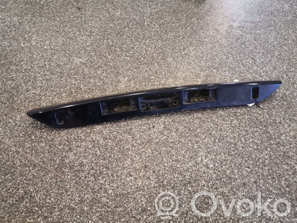 Chrysler Voyager Éclairage de plaque d'immatriculation 