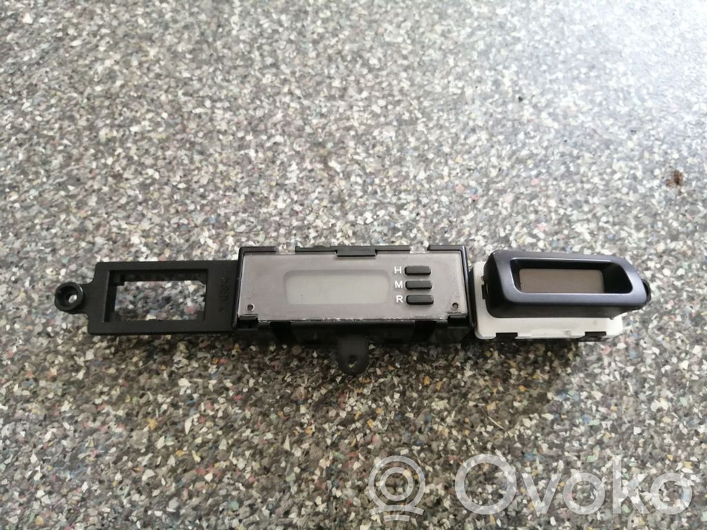 KIA Carens I Reloj 