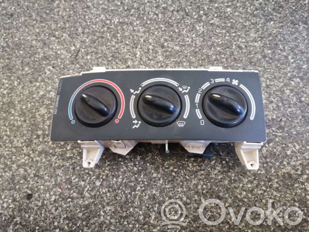 Renault Megane I Climate control unit 
