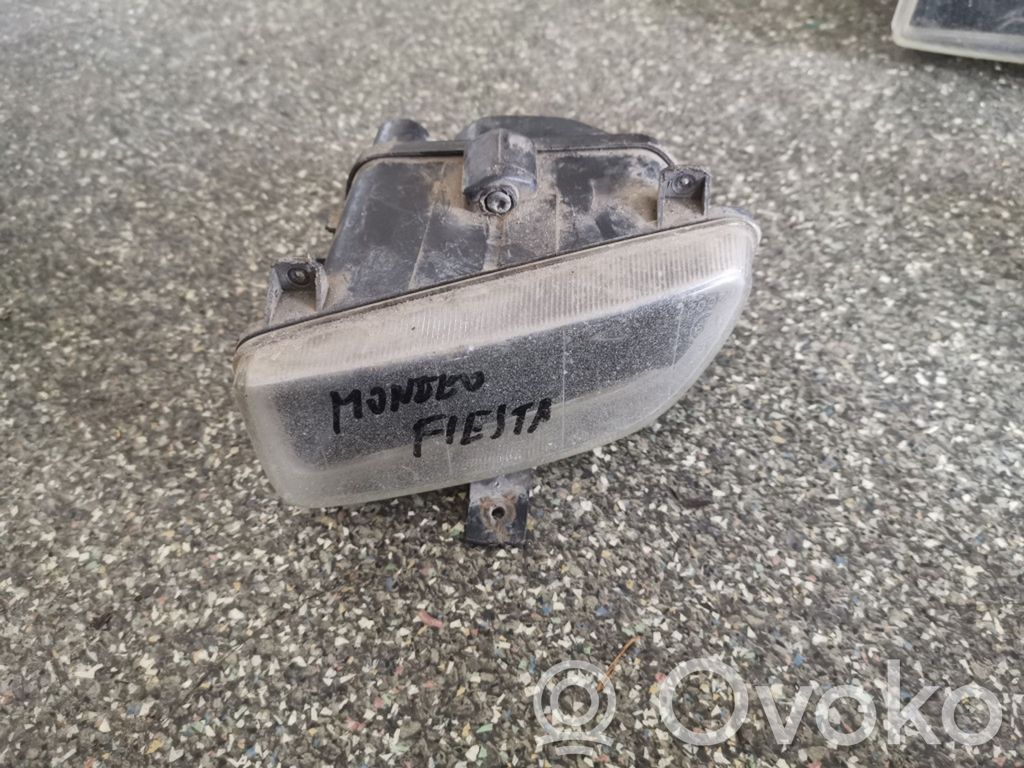 Ford Mondeo MK I Front fog light 