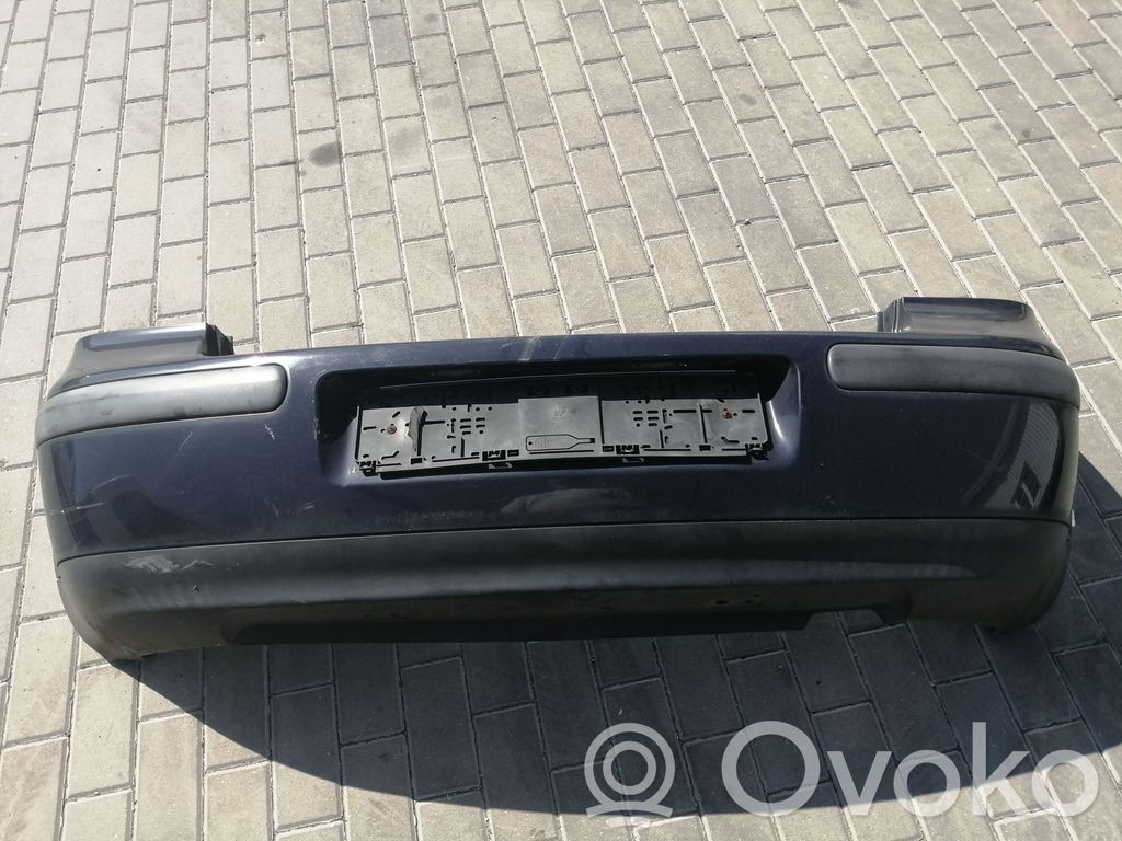Volkswagen Golf IV Parachoques 