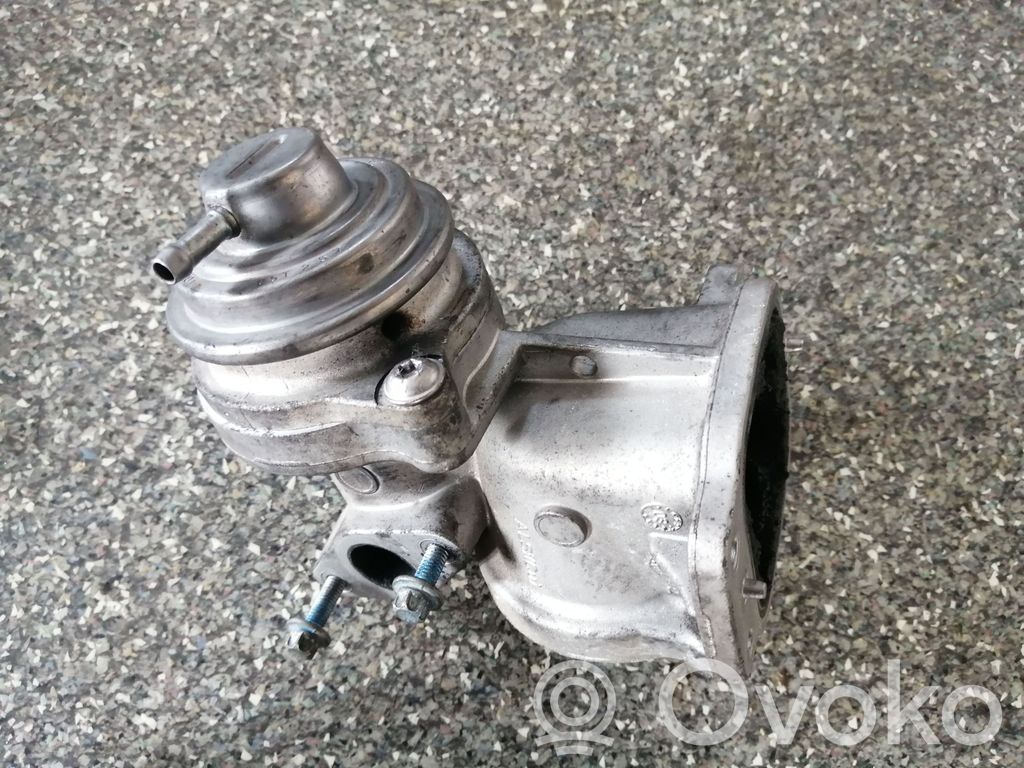 Mitsubishi Colt CZ3 EGR vārsts 