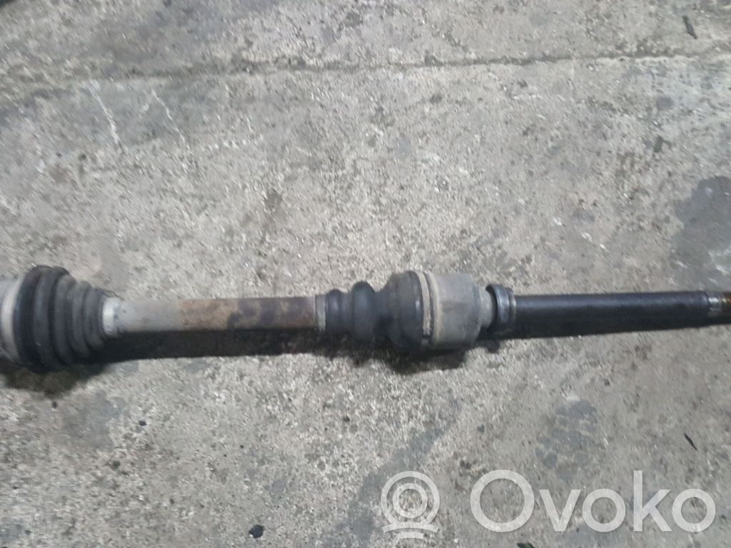 Eje de transmisión delantero