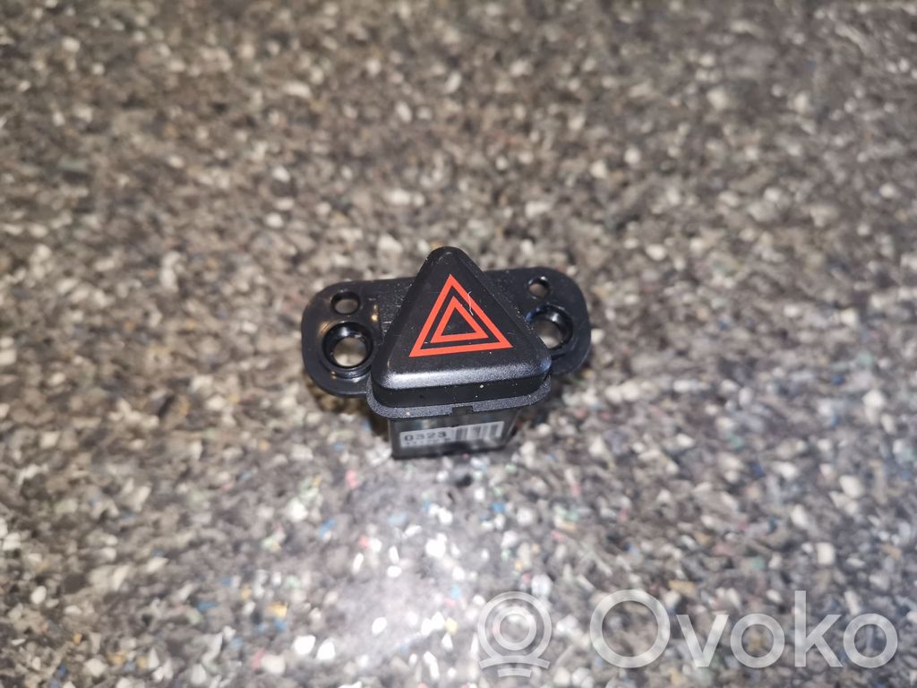 Chevrolet Orlando Hazard light switch 