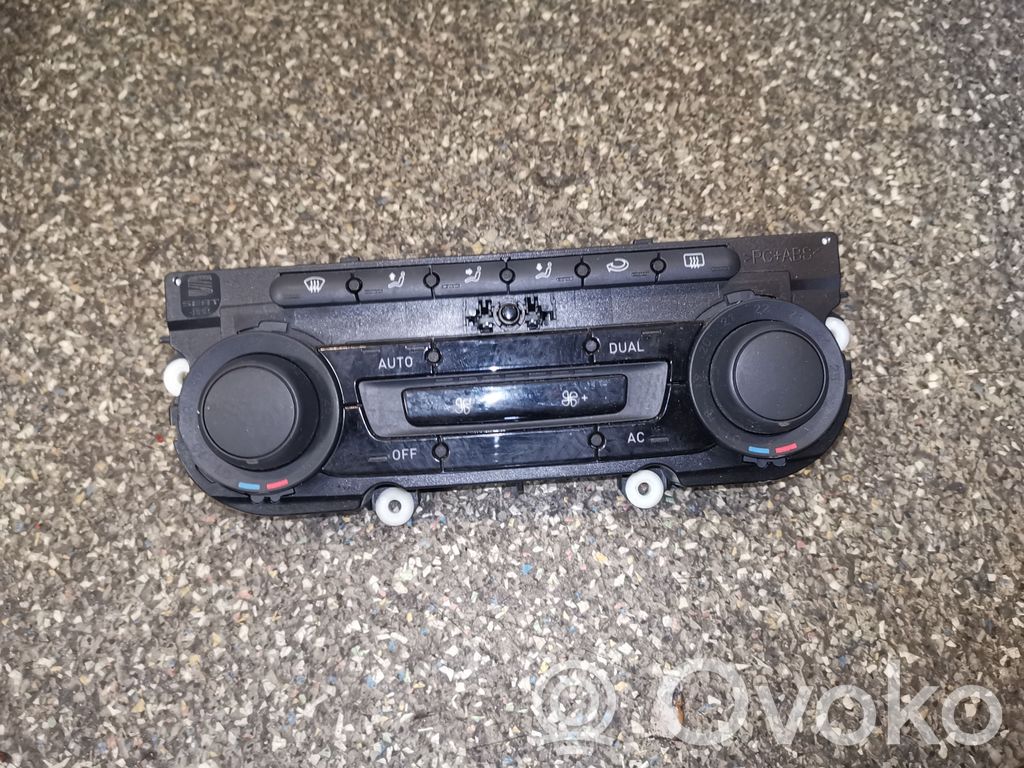 Seat Leon (1P) Climate control unit 