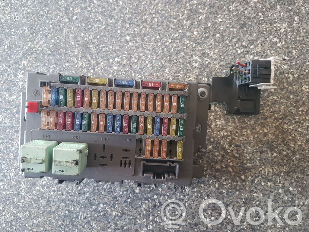 Mini One - Cooper R50 - 53 Módulo de fusible 