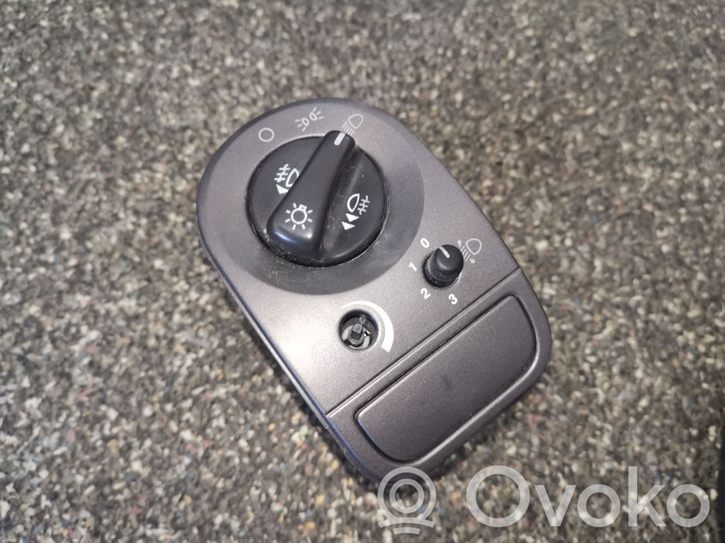 Jaguar X-Type Light switch 