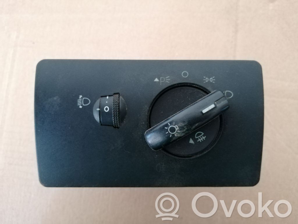 Ford Mondeo Mk III Light switch 