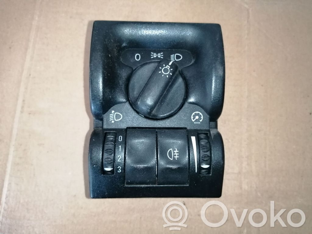 Opel Vectra B Light switch 