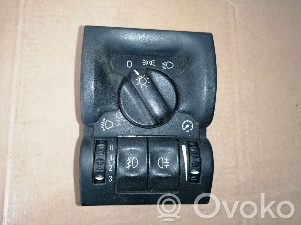Opel Vectra B Light switch 