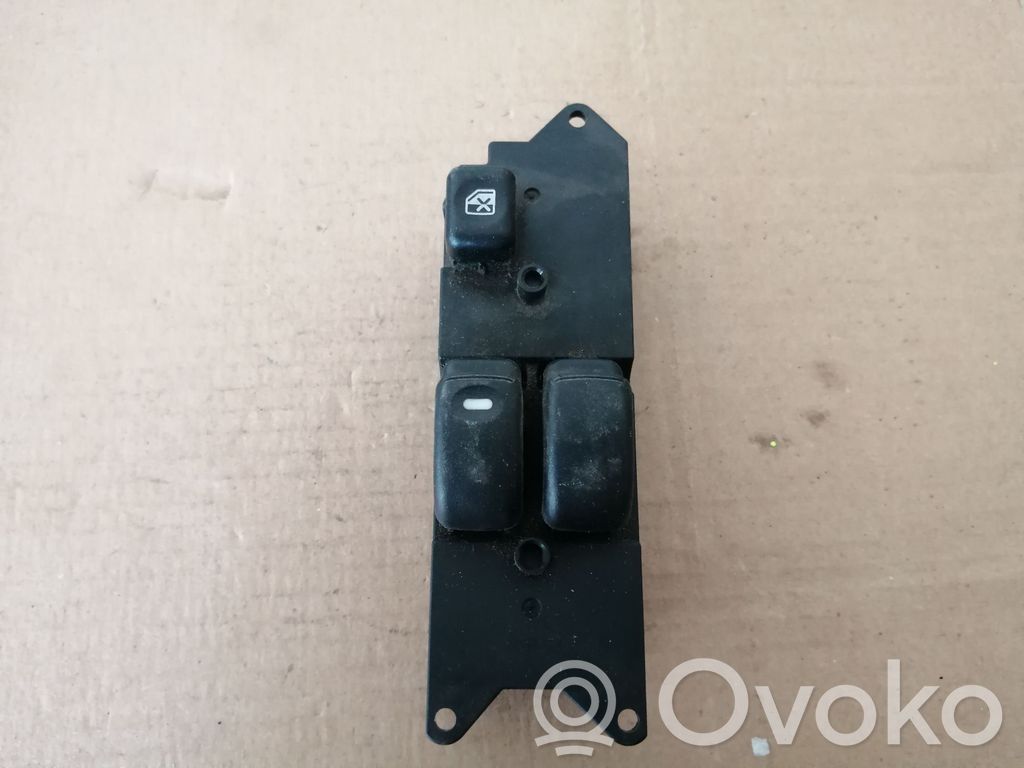 Mitsubishi Colt Electric window control switch 