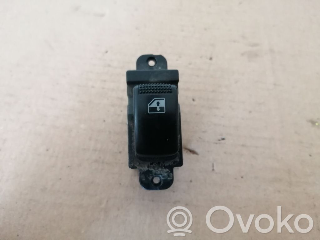 Hyundai Elantra Electric window control switch 