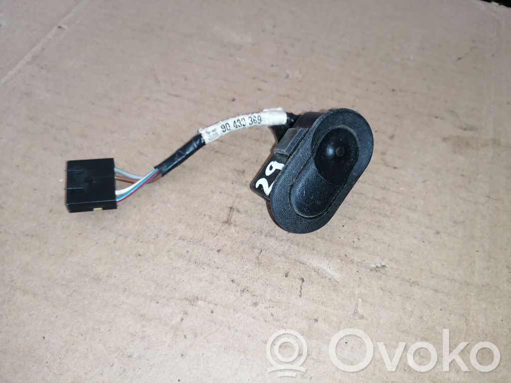 Opel Vectra B Electric window control switch 