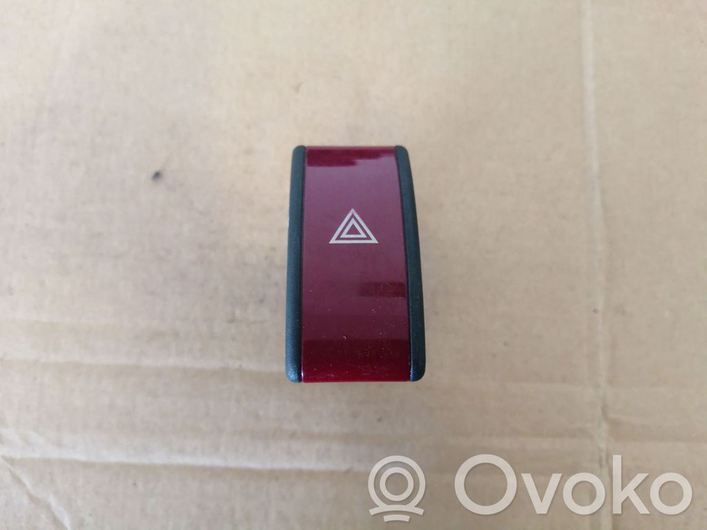 Opel Corsa C Hazard light switch 