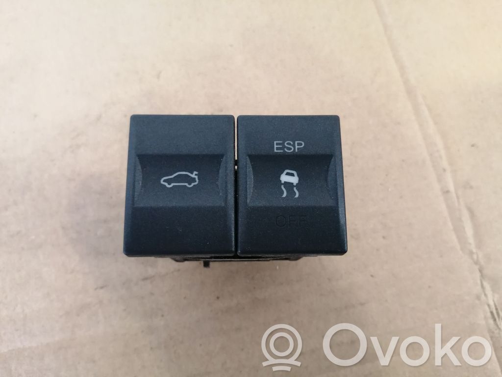 Ford Mondeo Mk III ESP (stability program) switch 