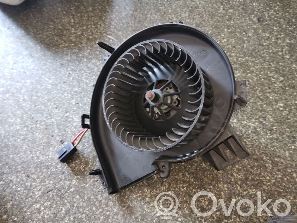 Opel Corsa C Mazā radiatora ventilators 