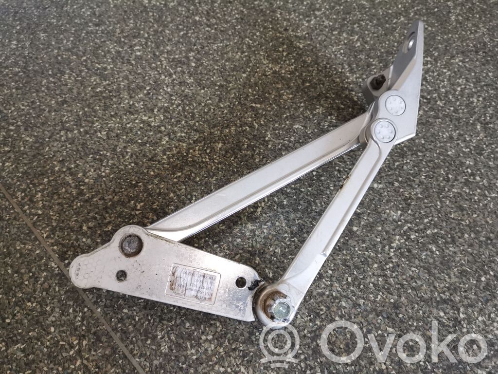 Tailgate/trunk/boot hinge   3D5827302J