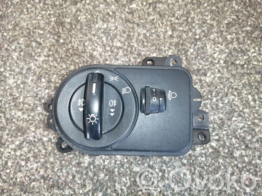 Ford Fusion Light switch 