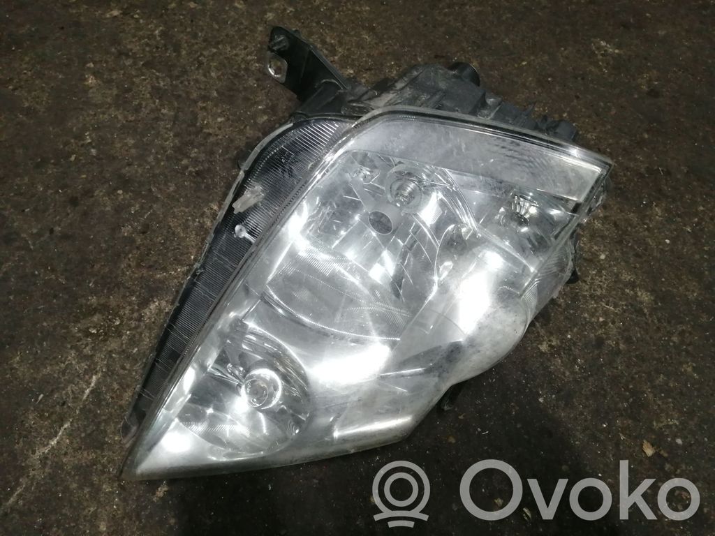 Renault Modus Headlight/headlamp 