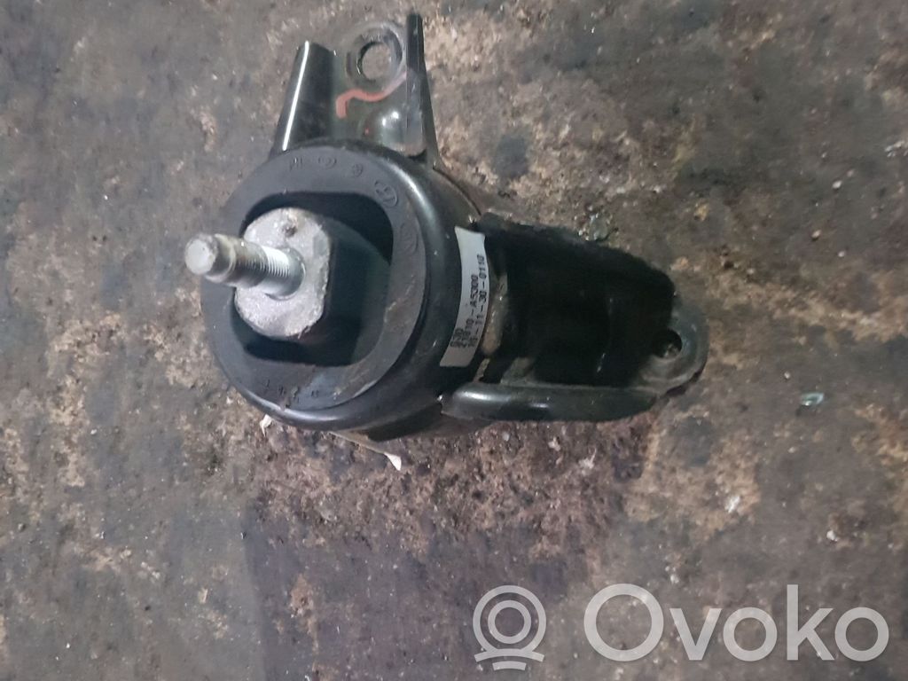Hyundai i30 Engine mount bracket 