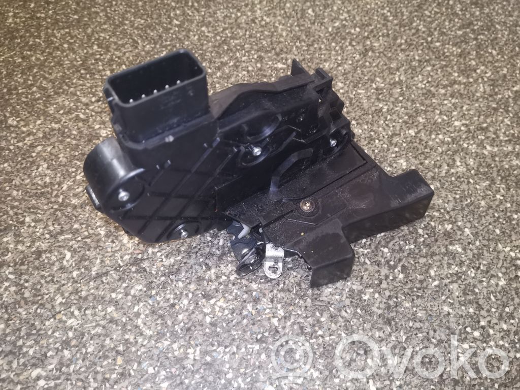 Volvo V50 Galinių durų spyna 