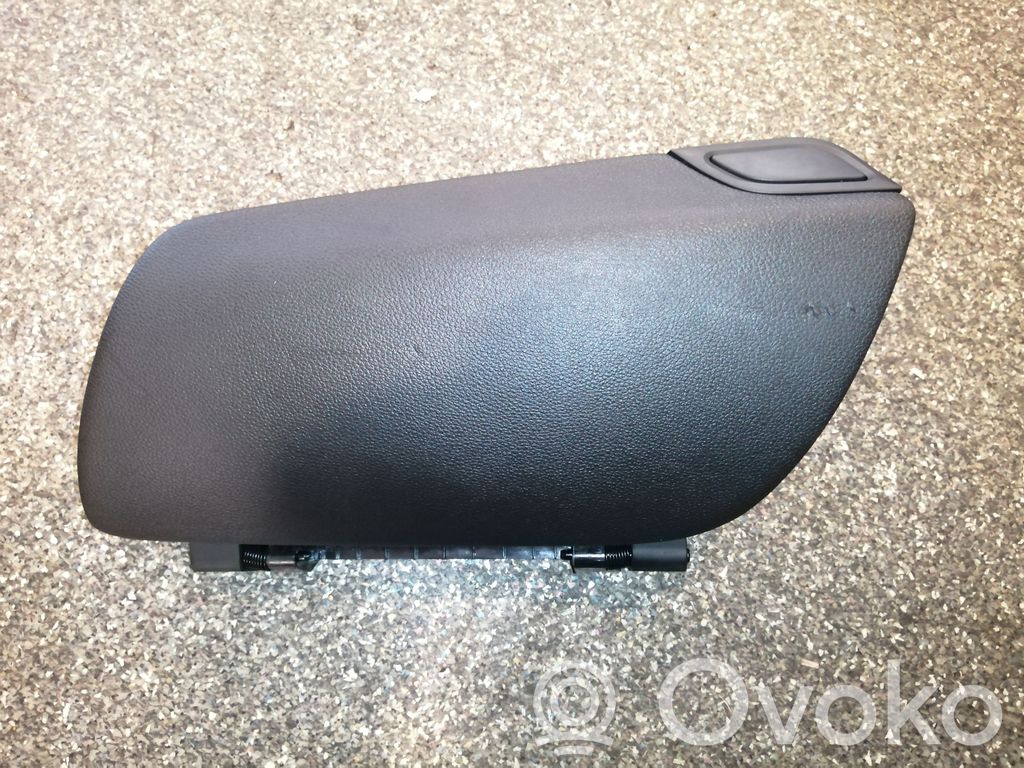Buick Encore I Daiktadėžės (bordačioko) komplektas 