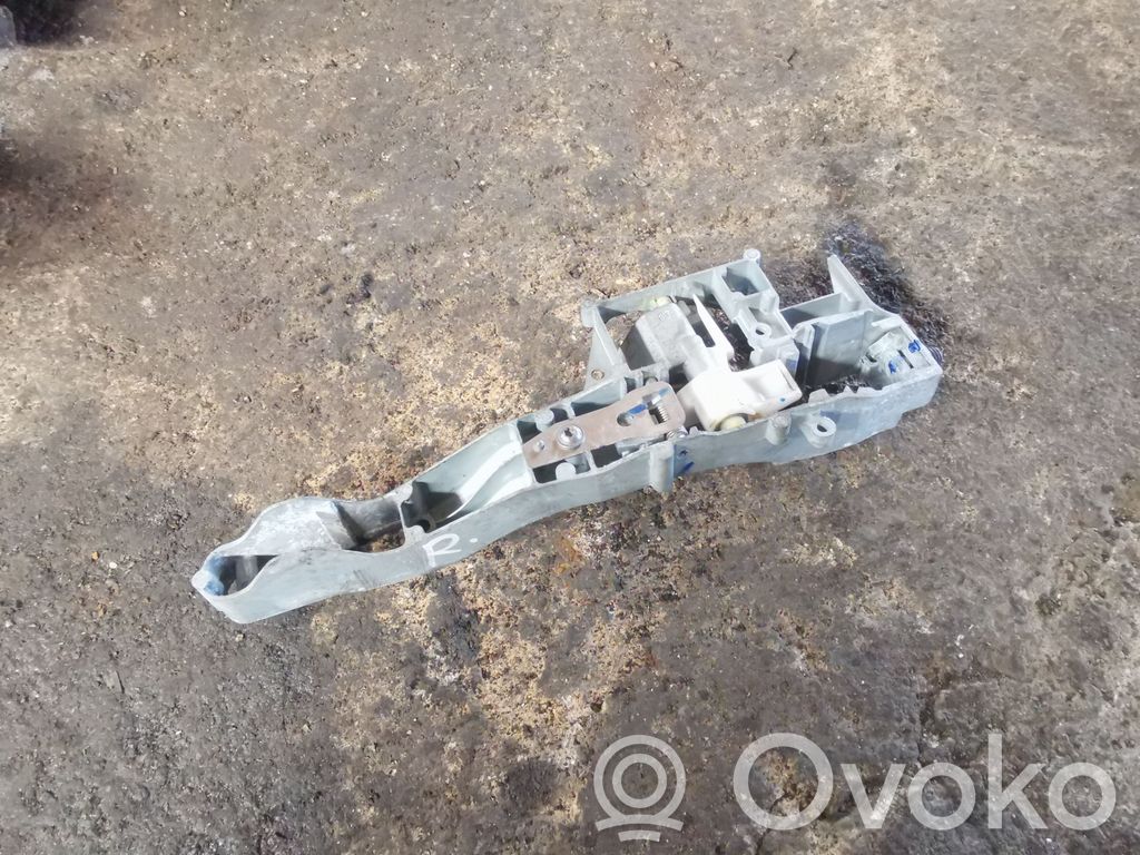 Peugeot 207 Etuoven ulkokahvan kehys 