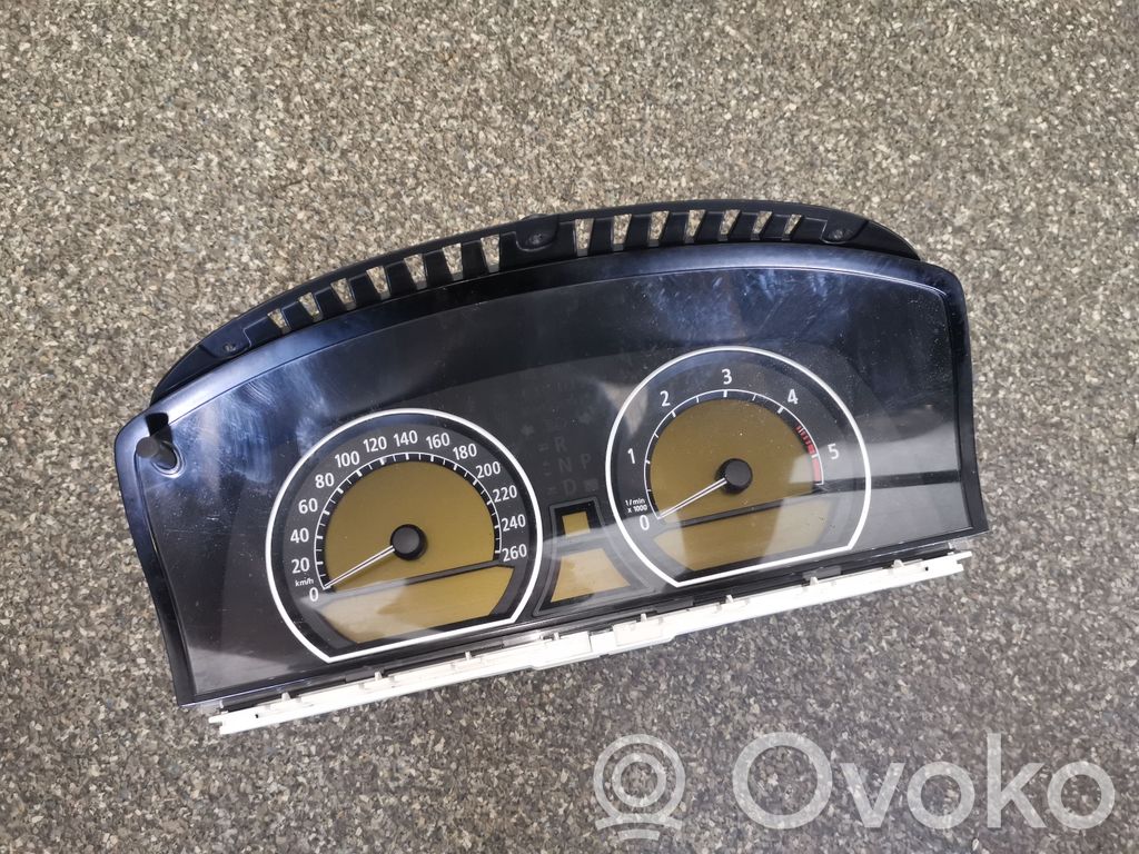 BMW 7 E65 E66 Nopeusmittari (mittaristo) 