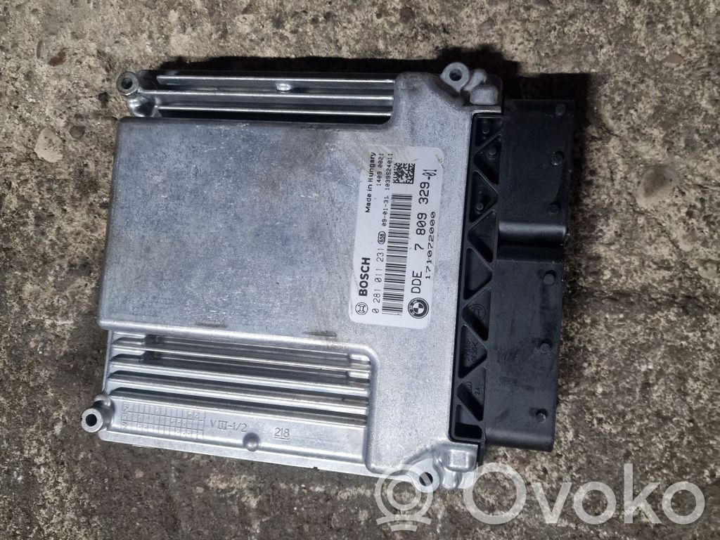 BMW 7 E65 E66 Engine control unit/module 