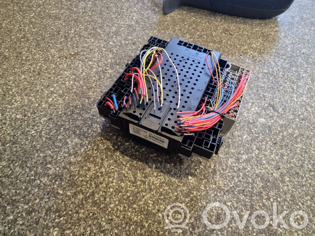 Volvo S60 Fuse module 