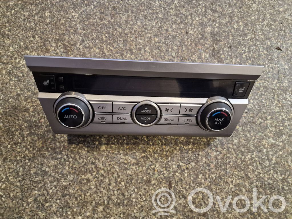 Subaru Legacy Climate control unit 