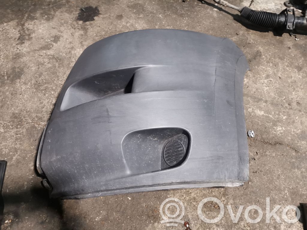 Front bumper corner part panel trim