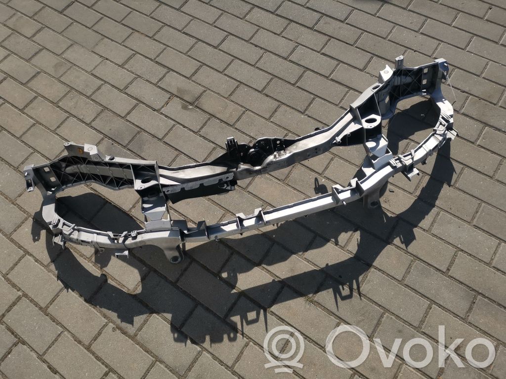 Ford Focus C-MAX Radiatoru panelis 