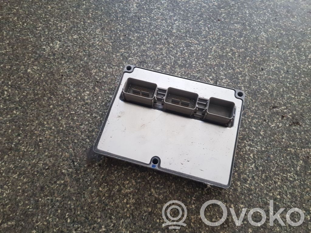 Ford Focus C-MAX Engine control unit/module 