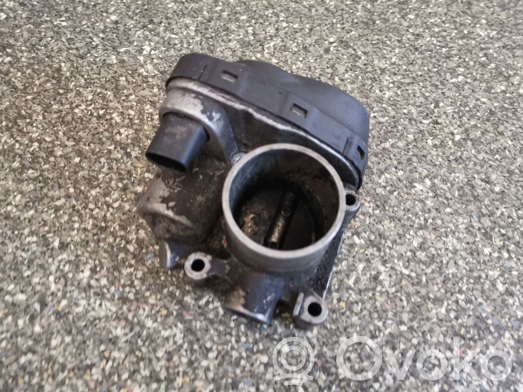 Skoda Fabia Mk2 (5J) Droseļvārsts 