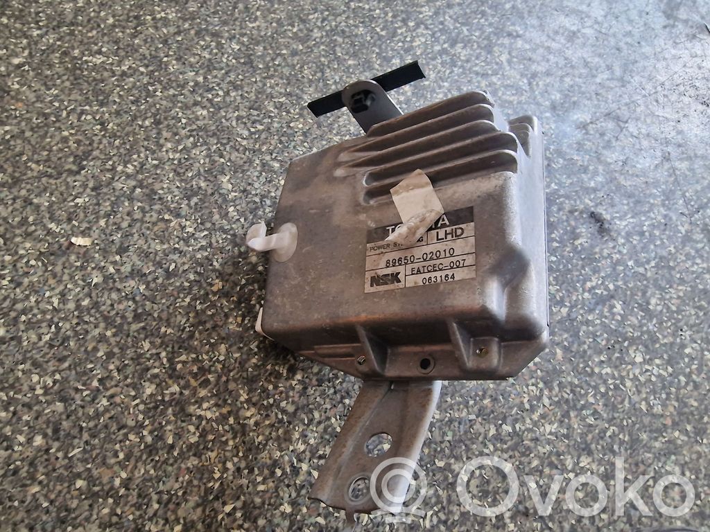 Toyota Corolla E120 E130 Komforto modulis 