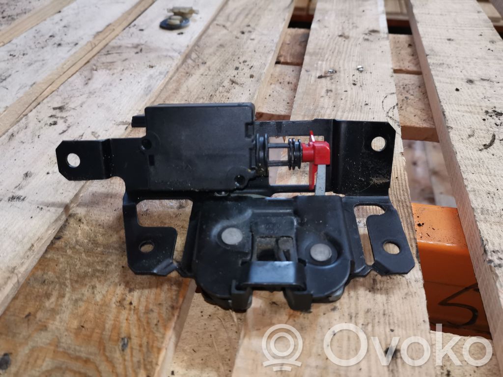 BMW X3 E83 Tailgate/trunk/boot lock/catch/latch 