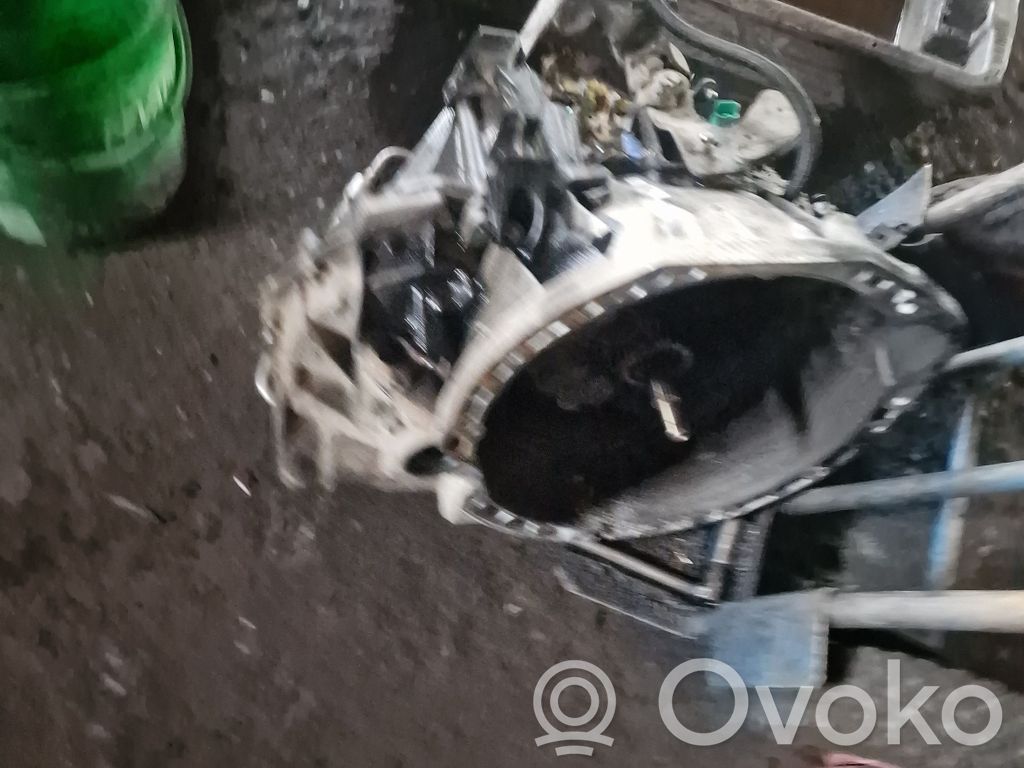 Renault Laguna III Manualna 6-biegowa skrzynia biegów 