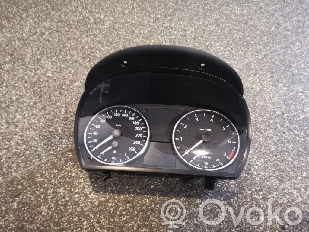 BMW 3 E90 E91 Speedometer (instrument cluster) 