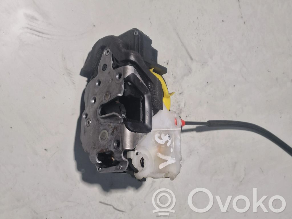 Buick Encore I Rear door lock 
