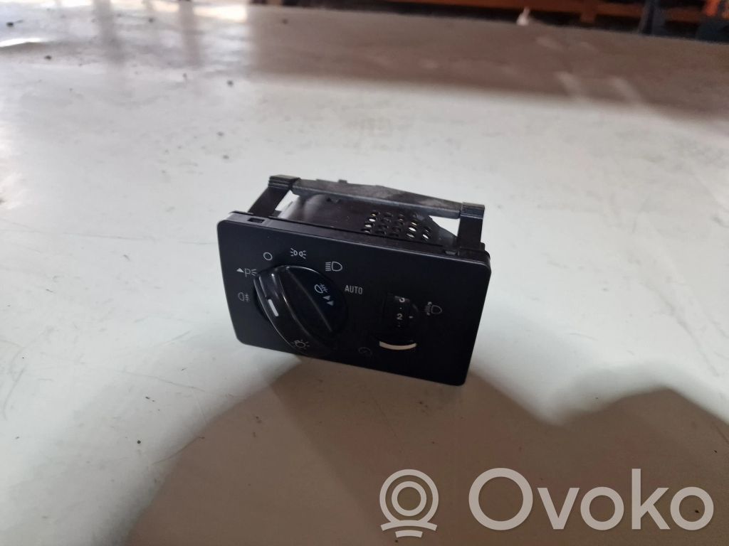 Ford Focus C-MAX Light switch 