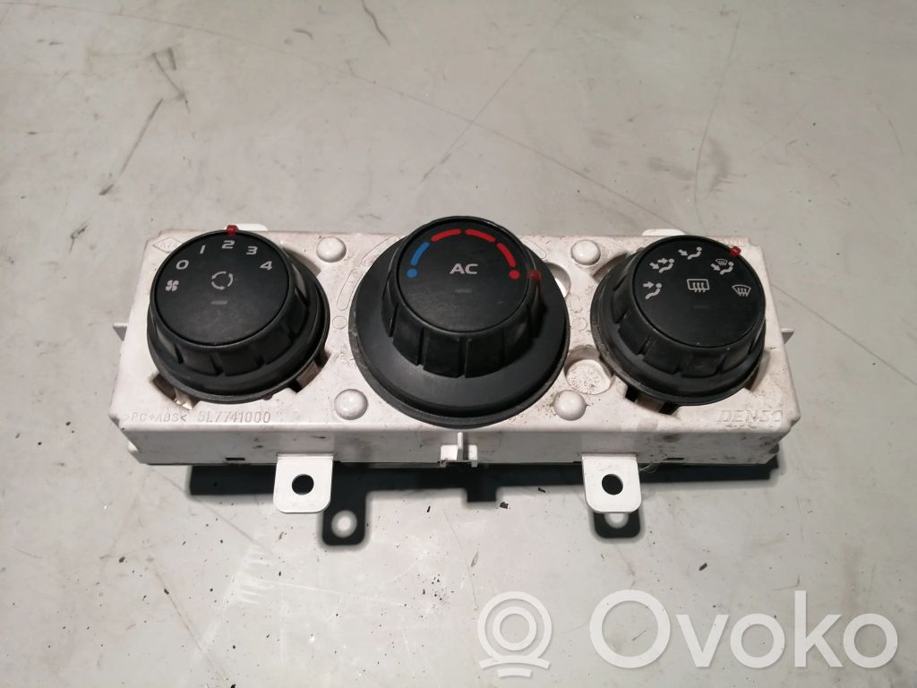 Renault Master III Climate control unit 