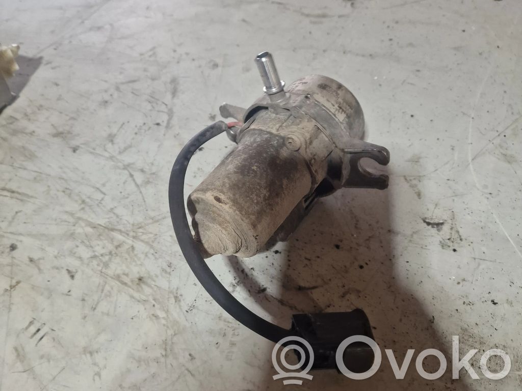 Volvo S60 Bomba de aire secundaria 