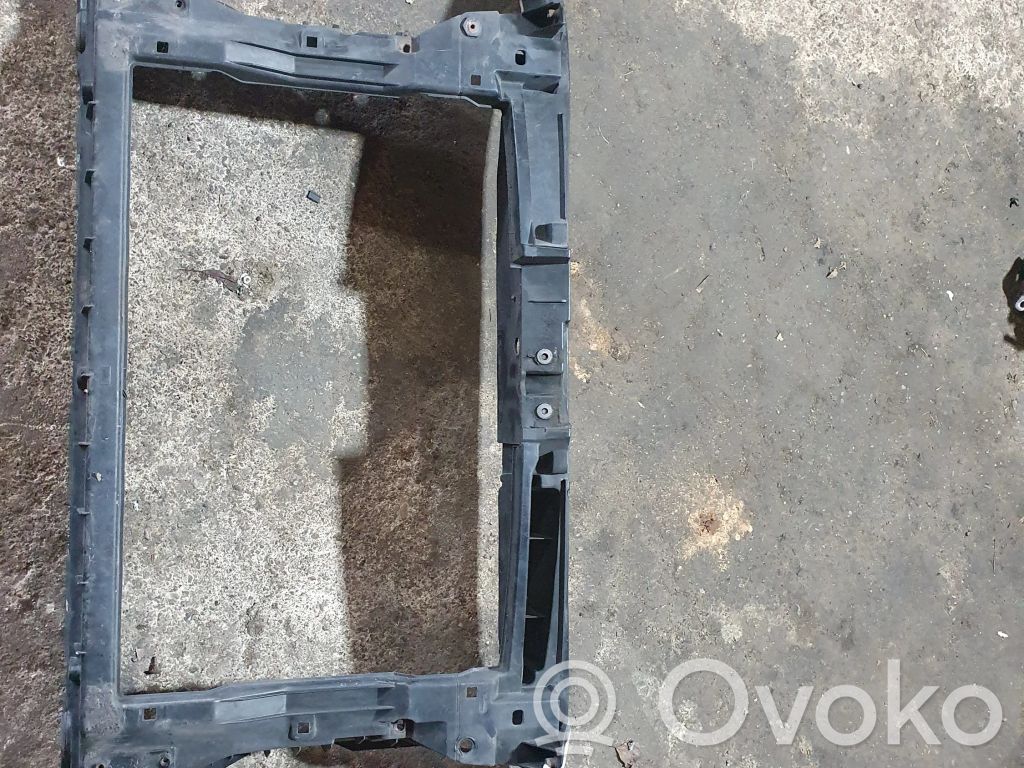 Skoda Superb B6 (3T) Radiatoru panelis 