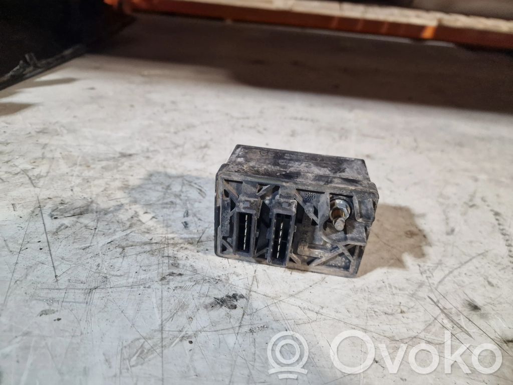 Fiat Doblo Glow plug pre-heat relay 