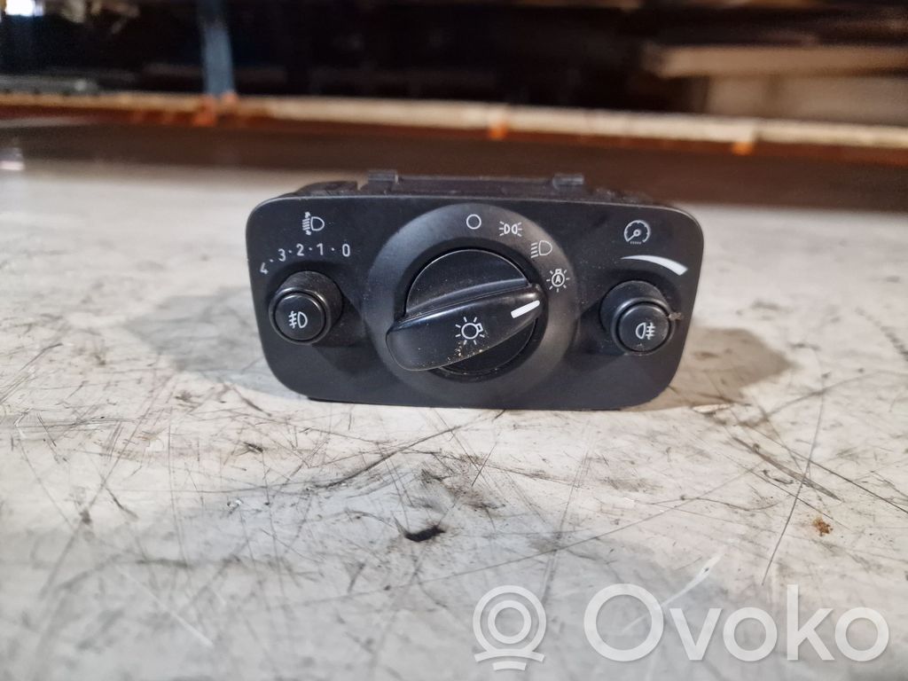 Ford Mondeo MK IV Light switch 