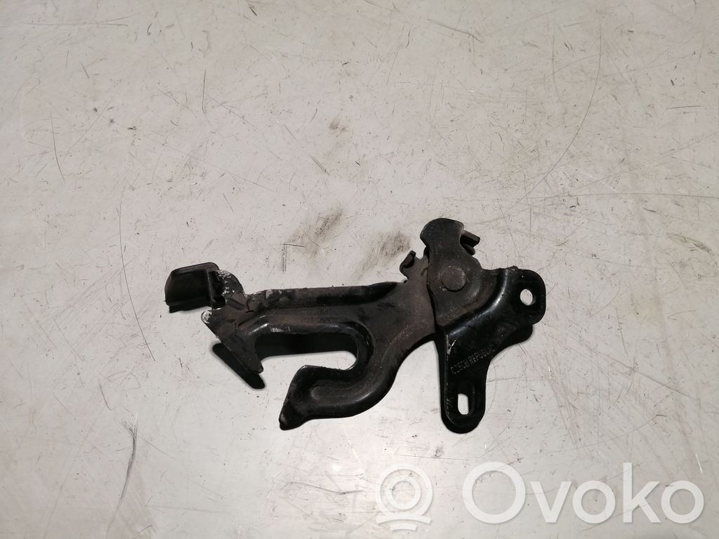 Volvo S60 Engine bonnet (hood) release handle 