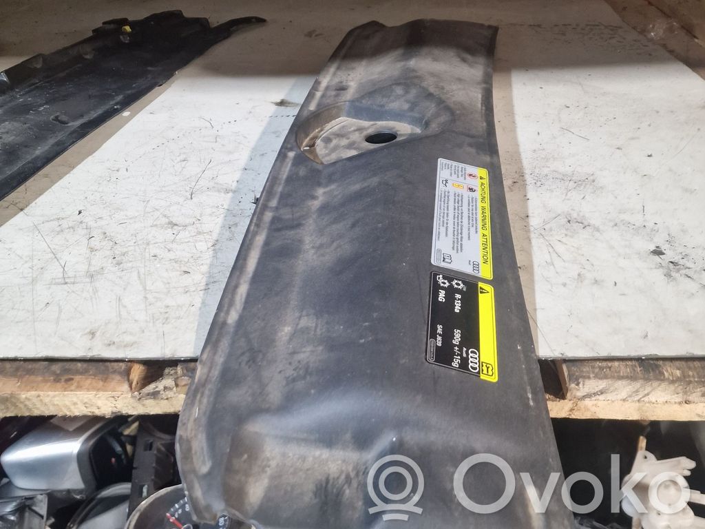 Audi A4 S4 B9 8W Osłona pasa przedniego 